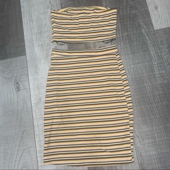 Set - Picture 4 of 8